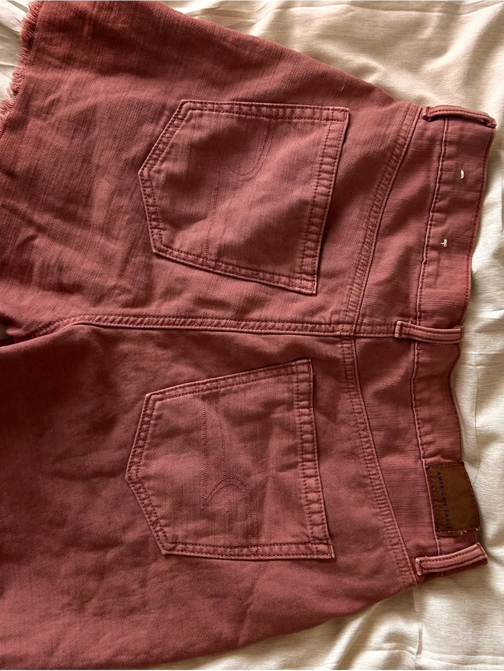 American Eagle Dusty Rose Frayed Hem Denim Shorts Size 4